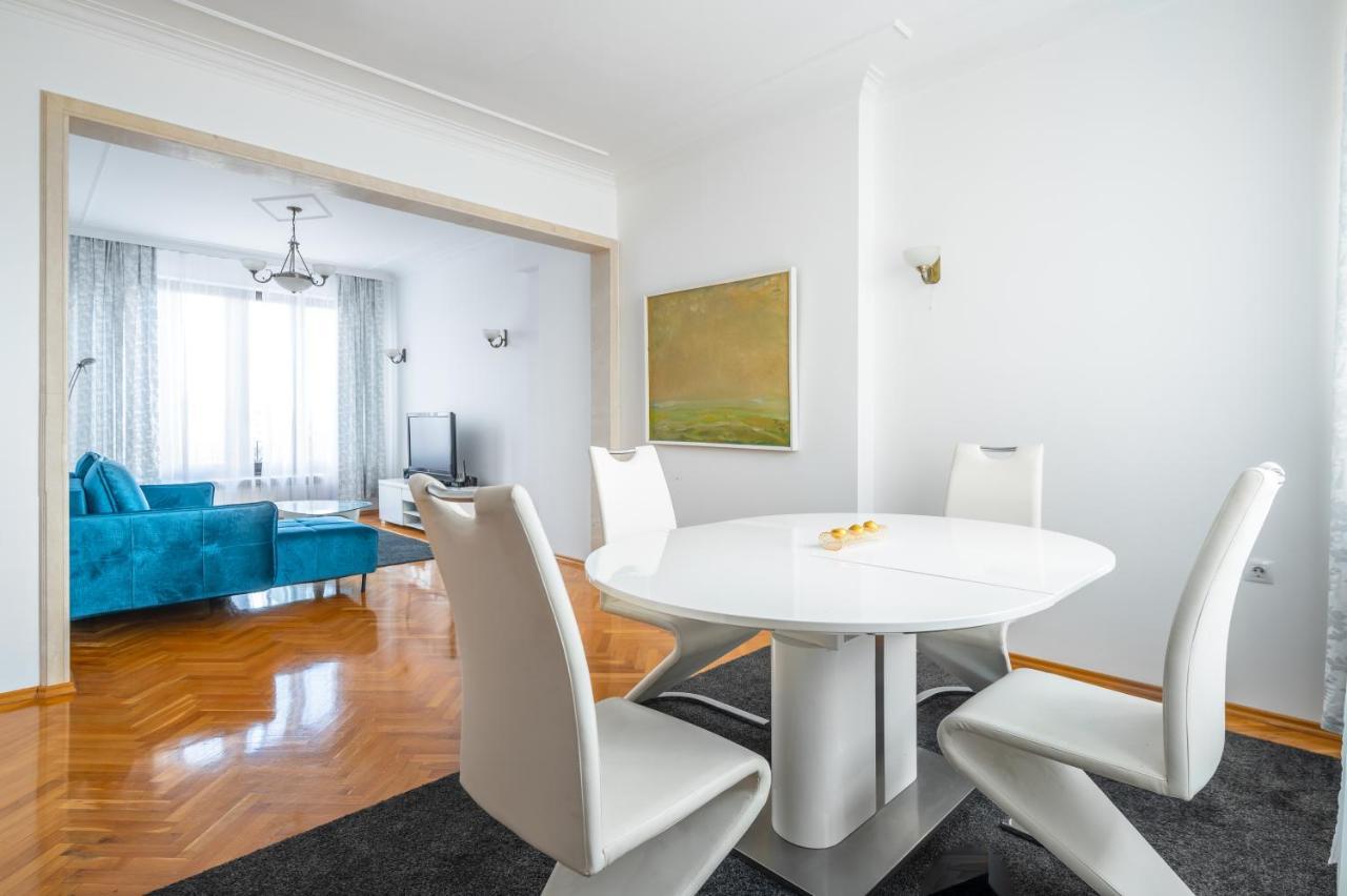 Appartamento Vitosha Str 2Bd White & Blue Apt Sofia Esterno foto